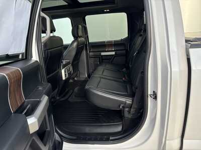 2019 Ford F150 Crew Cab, $31900. Photo 9