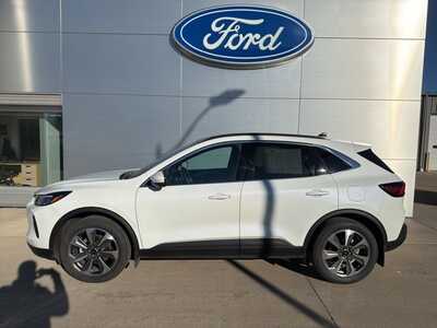 2025 Ford Escape, $32900. Photo 2