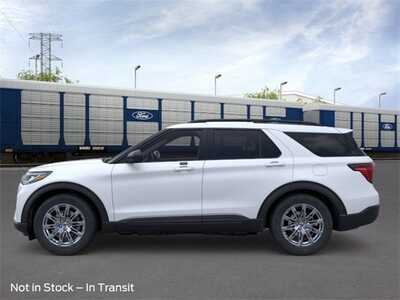 2026 Ford Explorer, $45633. Photo 3