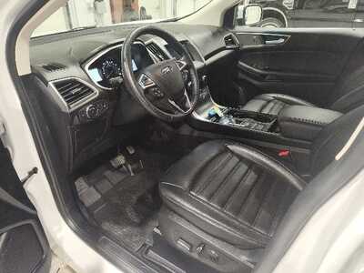 2019 Ford Edge, $17919. Photo 12
