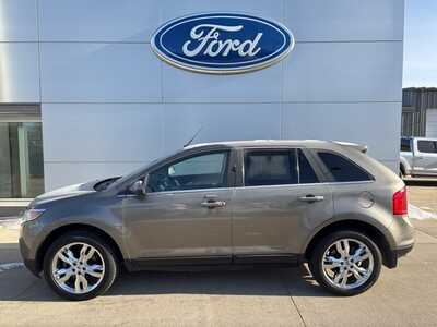 2013 Ford Edge, $7900. Photo 2