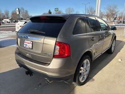 2013 Ford Edge, $7900. Photo 4