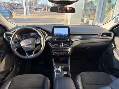 2022 Ford Escape, $23522. Photo 12