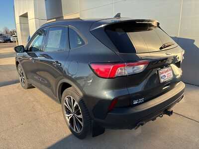 2022 Ford Escape, $23522. Photo 5