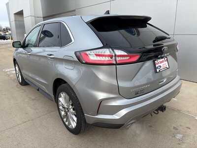 2022 Ford Edge, $21922. Photo 5