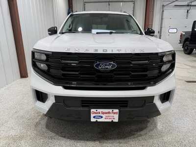 2026 Ford Expedition, $72870. Photo 2