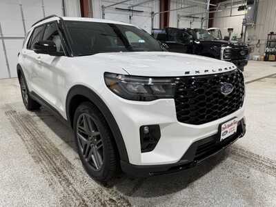 2026 Ford Explorer, $58651. Photo 3