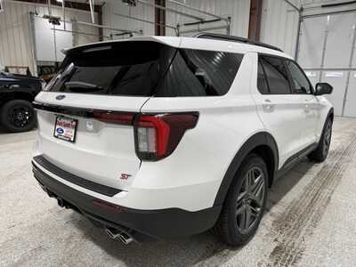 2026 Ford Explorer, $58651. Photo 7