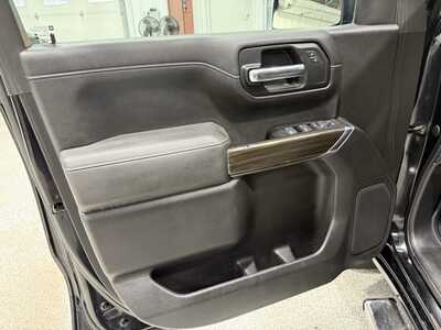 2019 Chevrolet 1500 Crew Cab, $27900. Photo 10