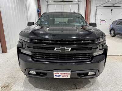 2019 Chevrolet 1500 Crew Cab, $27900. Photo 2