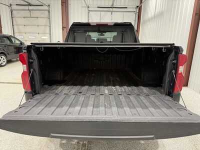 2019 Chevrolet 1500 Crew Cab, $27900. Photo 9