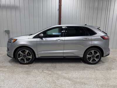 2021 Ford Edge, $24900. Photo 4
