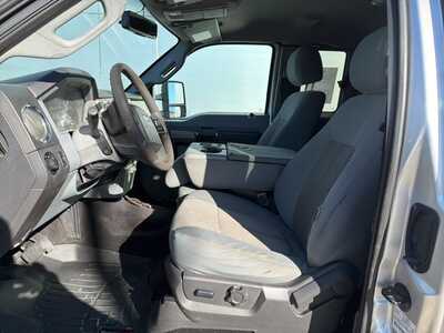 2012 Ford F250 Ext Cab, $12900. Photo 11