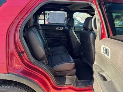 2014 Ford Explorer, $12500. Photo 12