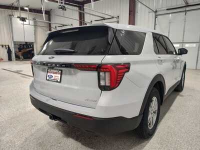 2026 Ford Explorer, $37523. Photo 4