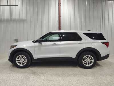 2026 Ford Explorer, $37523. Photo 7