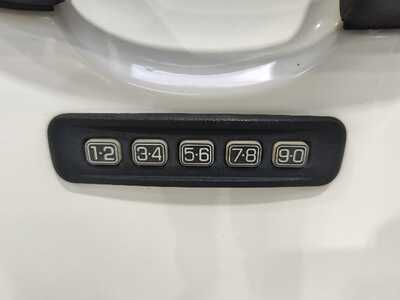 2012 Ford Escape, $3900. Photo 9