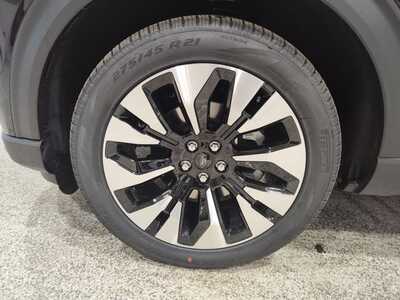 2026 Ford Explorer, $53478. Photo 9