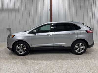 2024 Ford Edge, $31500. Photo 4