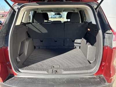 2014 Ford Escape, $9900. Photo 11