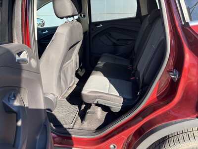 2014 Ford Escape, $9900. Photo 8