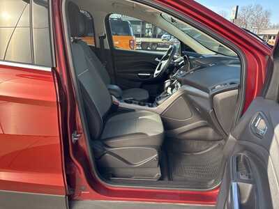 2014 Ford Escape, $9900. Photo 9