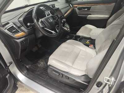 2019 Honda CR-V, $18500. Photo 11