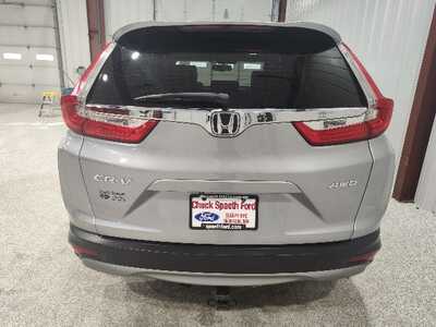 2019 Honda CR-V, $18500. Photo 5