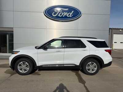 2020 Ford Explorer, $16920. Photo 2