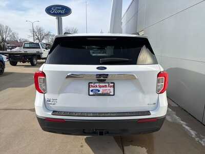 2020 Ford Explorer, $16920. Photo 4