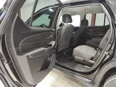2020 Chevrolet Traverse, $21900. Photo 11
