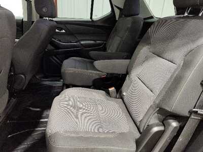 2020 Chevrolet Traverse, $21900. Photo 12