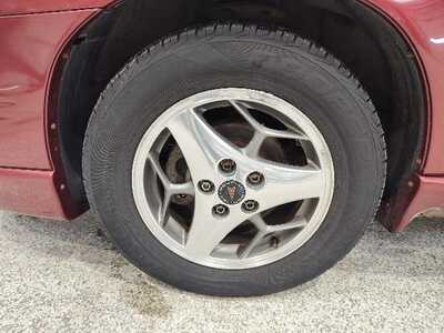 2003 Pontiac Grand Prix, $1900. Photo 8