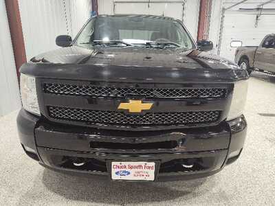 2011 Chevrolet 1500 Crew Cab, $7911. Photo 2