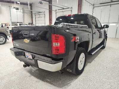 2011 Chevrolet 1500 Crew Cab, $7911. Photo 4