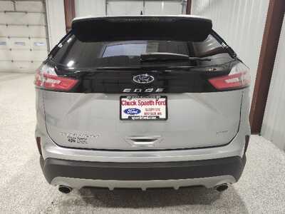 2024 Ford Edge, $37900. Photo 5
