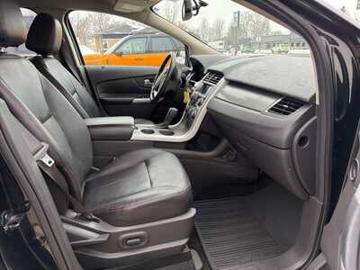 2013 Ford Edge, $8900. Photo 8