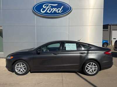 2015 Ford Fusion, $8900. Photo 2