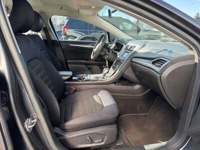 2015 Ford Fusion, $8900. Photo 8