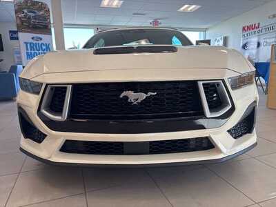 2025 Ford Mustang, $59900. Photo 9