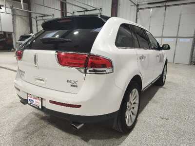 2013 Lincoln MKX, $8900. Photo 4