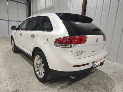 2013 Lincoln MKX, $8900. Photo 6