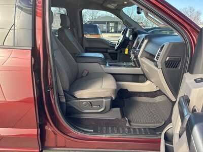 2015 Ford F150 Crew Cab, $25900. Photo 9