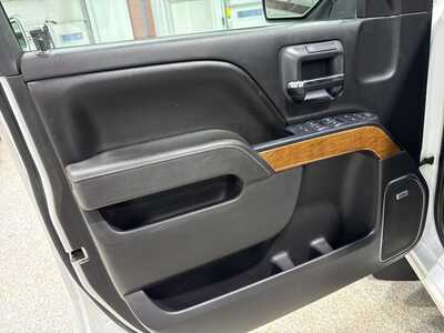 2016 Chevrolet 1500 Crew Cab, $18900. Photo 10