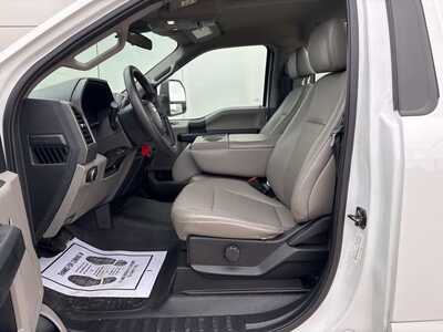 2021 Ford F350 Reg Cab, $39900. Photo 11