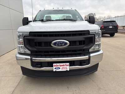 2021 Ford F350 Reg Cab, $39900. Photo 7