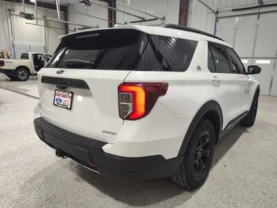 2023 Ford Explorer, $0. Photo 4