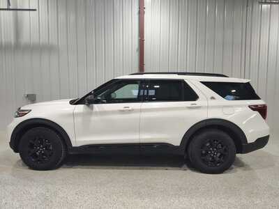 2023 Ford Explorer, $0. Photo 7