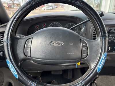 1997 Ford F150 Reg Cab, $5900. Photo 10