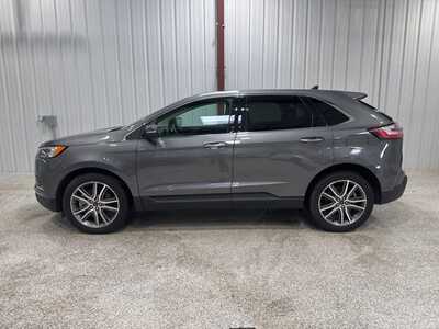 2024 Ford Edge, $37900. Photo 4